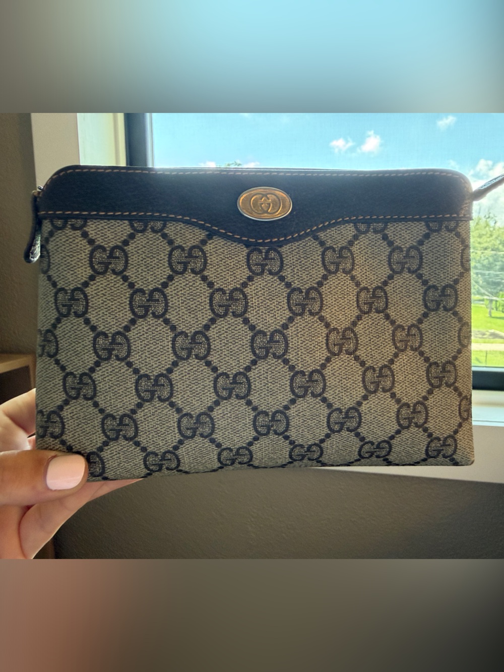 Gucci Pouch *Authentic*